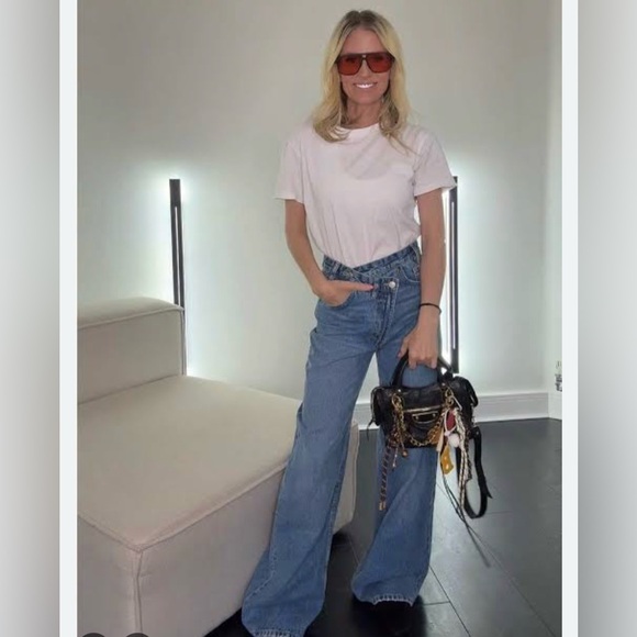 Zara  Crossover  Waist Jeans - Picture 4 of 10